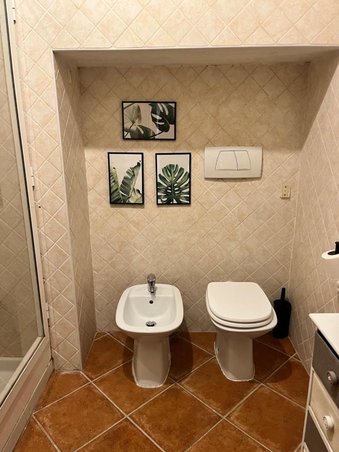 Aura Apartment Bríndisi Exterior foto